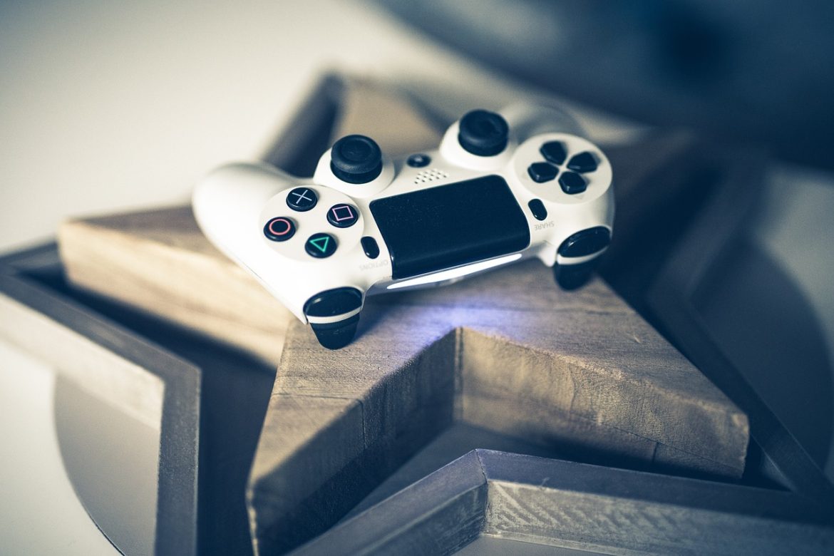 Tri desetljeća PlayStationa